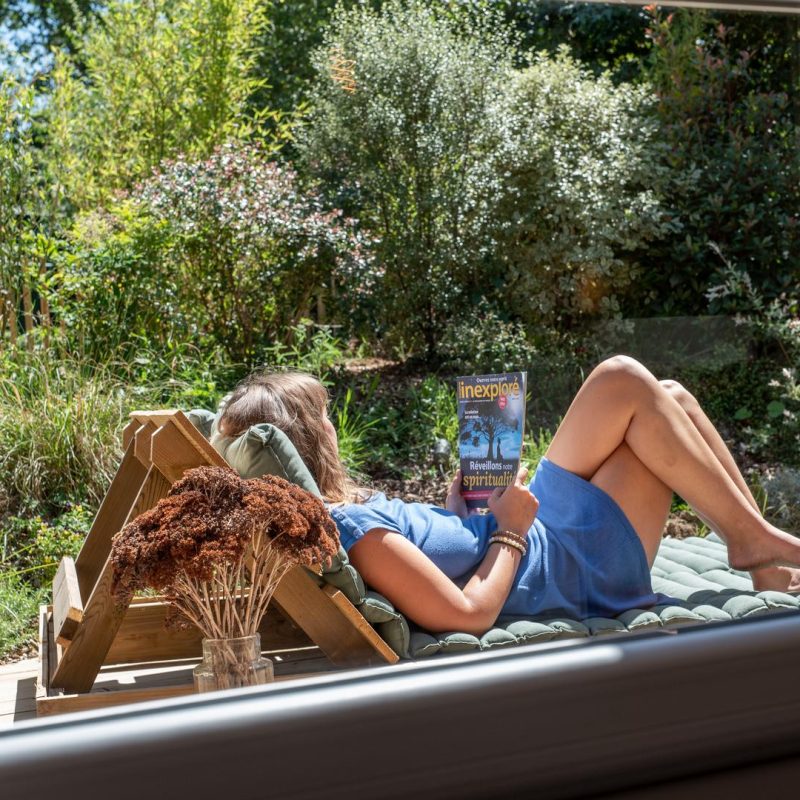 Détente au jardin du chalet aux beaux jours